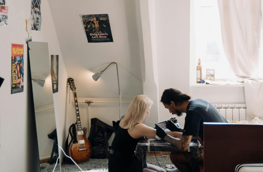 Tattoo Aftercare Automation: How to Keep Clients Until They Heal